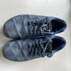 Nobull men’s trainer size 9